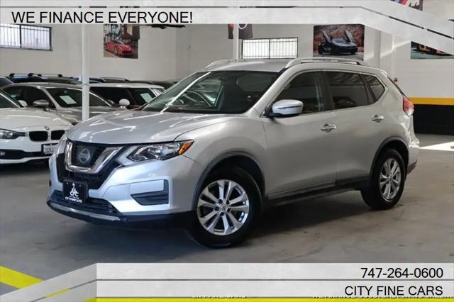 2018 Nissan Rogue SV for sale in Panorma City, CA