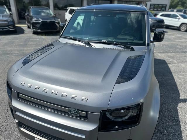 2021 Land Rover Defender 110 X-Dynamic HSE