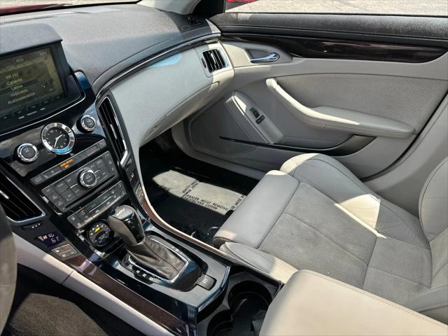 2011 Cadillac CTS-V Standard