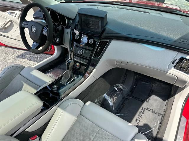 2011 Cadillac CTS-V Standard
