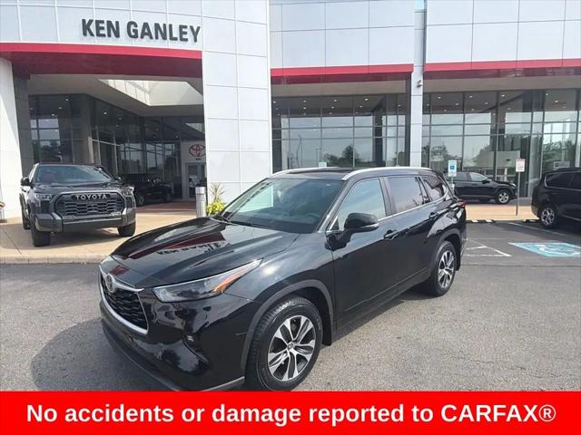 2023 Toyota Highlander XLE for sale in Akron, OH