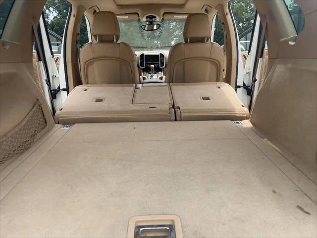 2012 Porsche Cayenne Cayenne
