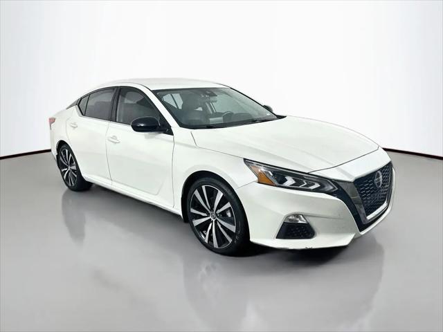 2022 Nissan Altima SR FWD for sale in Shiloh, IL