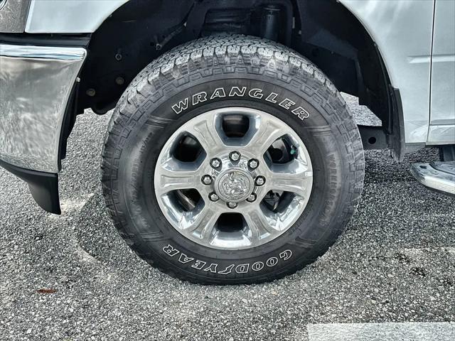 2024 Ram 3500 Big Horn Crew Cab 4x4 8 Box
