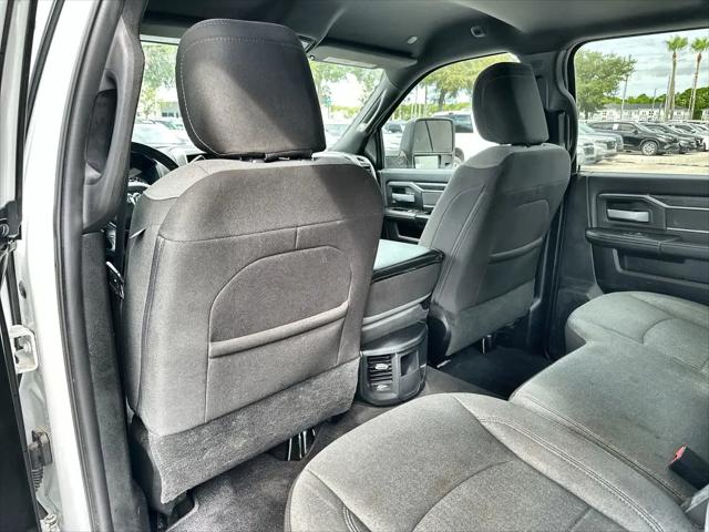 2024 Ram 3500 Big Horn Crew Cab 4x4 8 Box