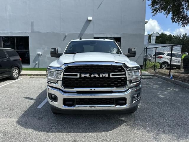 2024 Ram 3500 Big Horn Crew Cab 4x4 8 Box