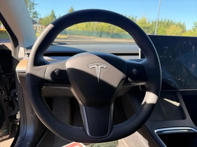 2021 Tesla Model 3 Standard Range Plus Rear-Wheel Drive