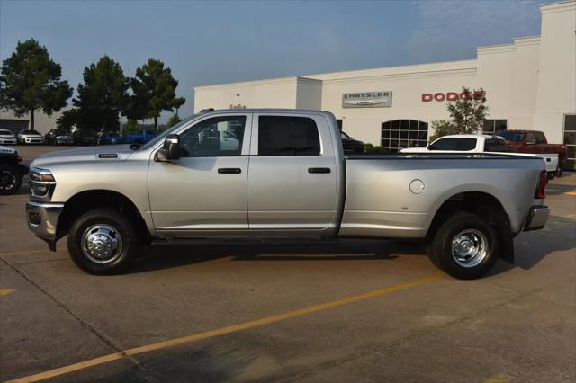 2026 Ram 3500 Tradesman Crew Cab 4x4 8 Box