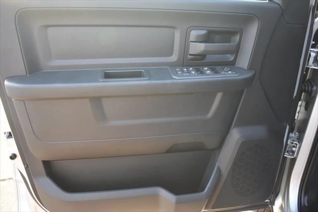 2026 Ram 3500 Tradesman Crew Cab 4x4 8 Box