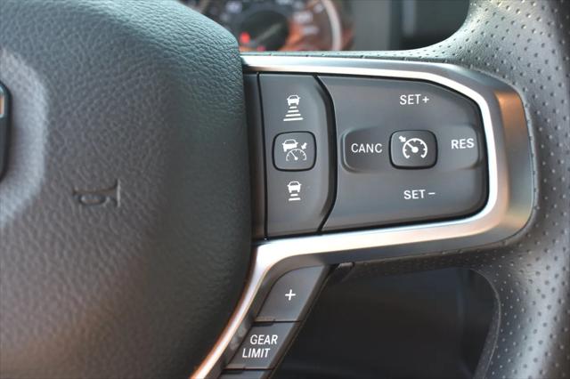 2026 Ram 3500 Tradesman Crew Cab 4x4 8 Box