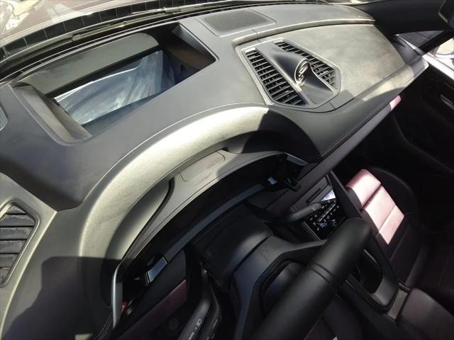 2025 Porsche Macan Electric 4