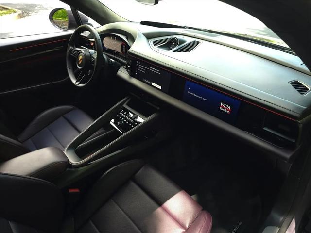 2025 Porsche Macan Electric 4