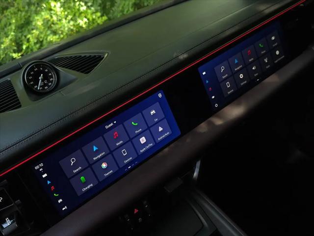 2025 Porsche Macan Electric 4