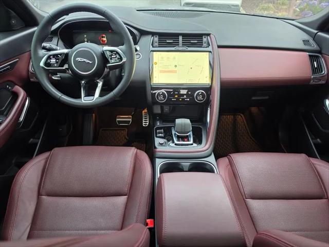 2024 Jaguar E-PACE R-Dynamic SE P250 AWD Automatic