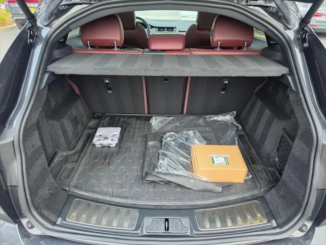 2024 Jaguar E-PACE R-Dynamic SE P250 AWD Automatic
