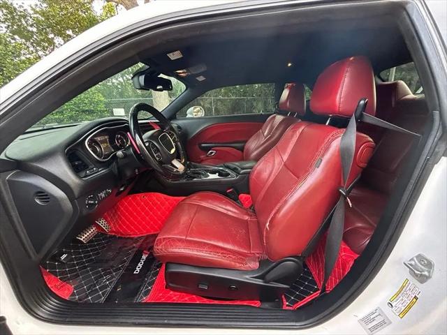 2016 Dodge Challenger R/T Plus