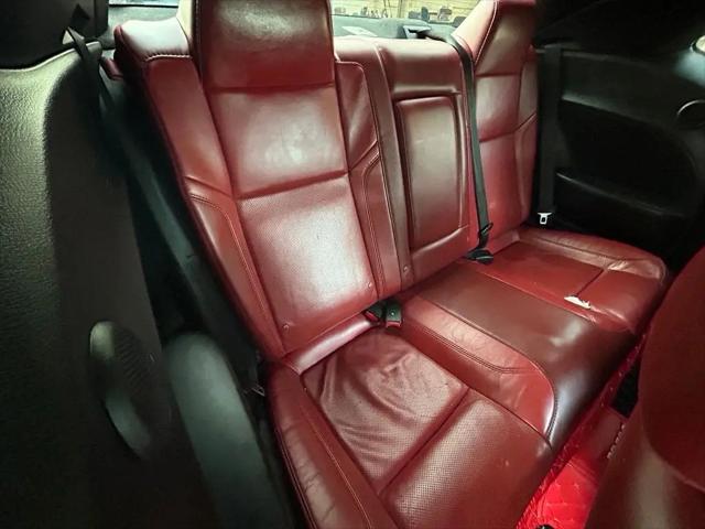 2016 Dodge Challenger R/T Plus