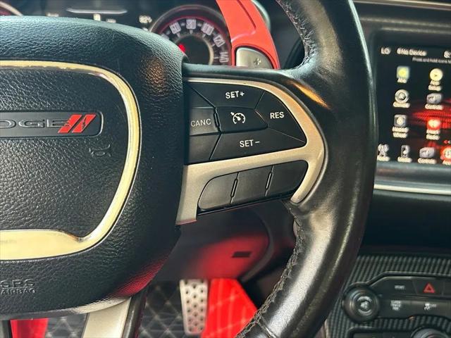 2016 Dodge Challenger R/T Plus