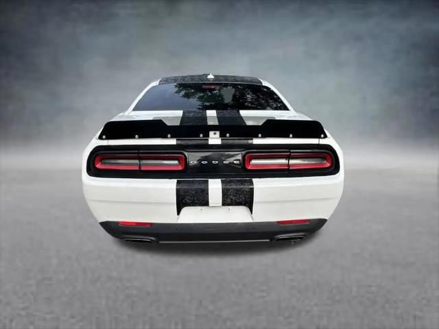 2016 Dodge Challenger R/T Plus