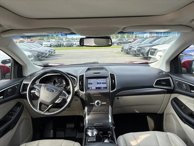 2020 Ford Edge Titanium