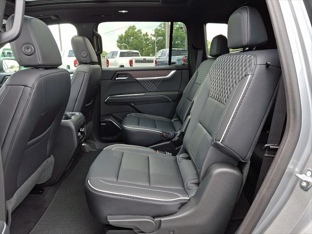 2026 GMC Acadia Denali AWD