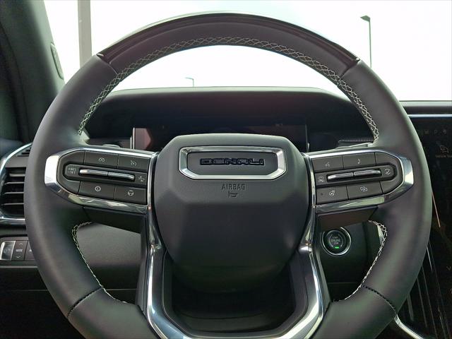 2026 GMC Acadia Denali AWD