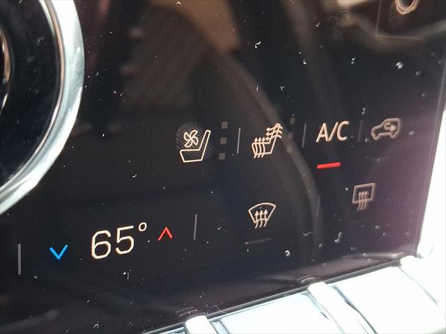 2026 GMC Acadia Denali AWD