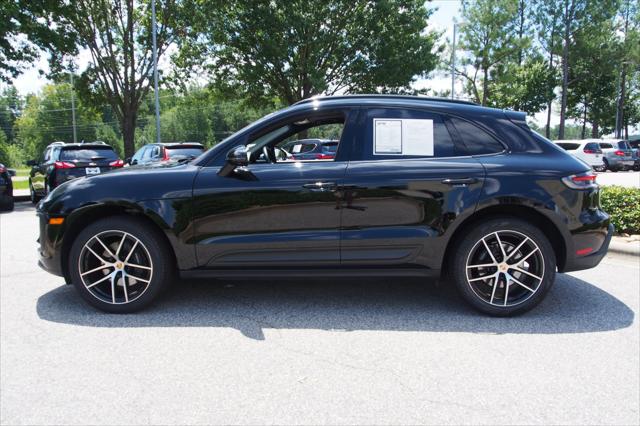 2023 Porsche Macan Unknown