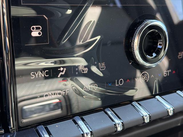 2026 GMC Yukon 4WD AT4