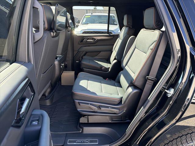 2026 GMC Yukon 4WD AT4