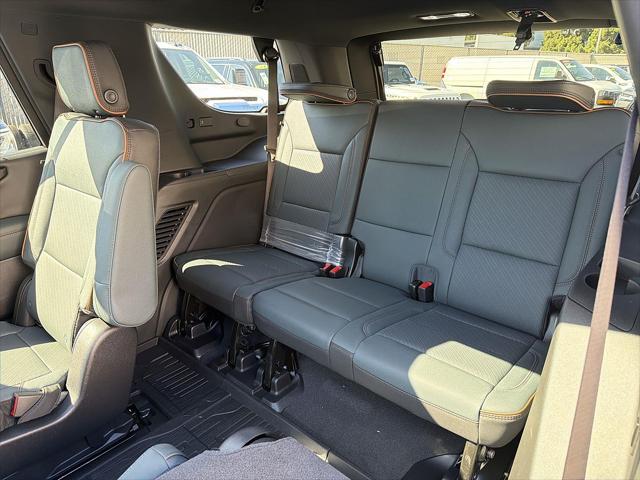 2026 GMC Yukon 4WD AT4