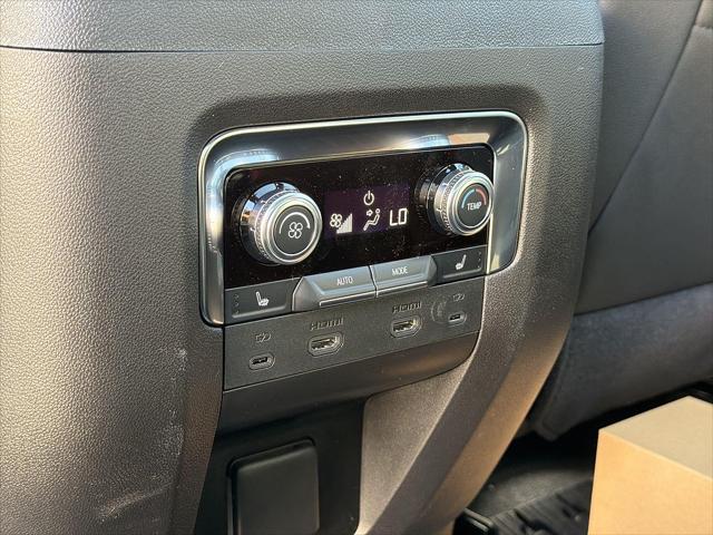 2026 GMC Yukon 4WD AT4