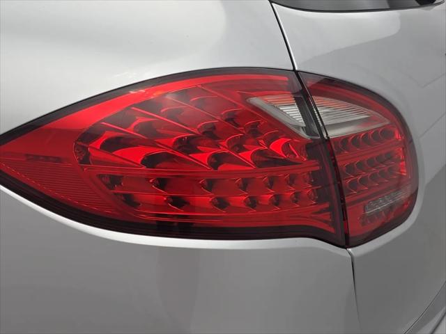 2012 Porsche Cayenne Cayenne