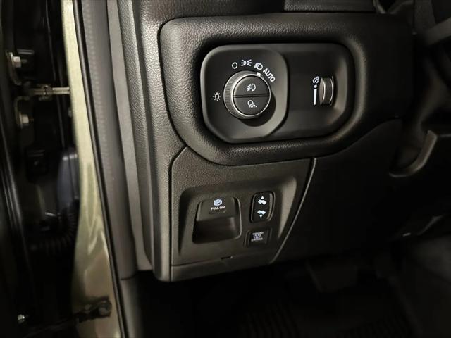 2020 Ram 1500 Big Horn Crew Cab 4x4 57 Box