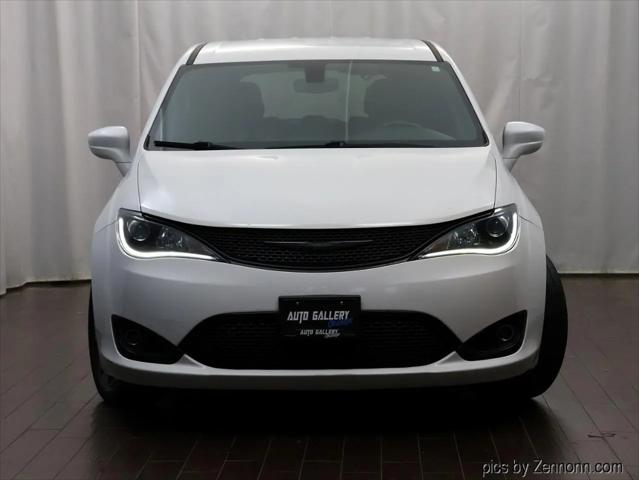 2020 Chrysler Pacifica Touring