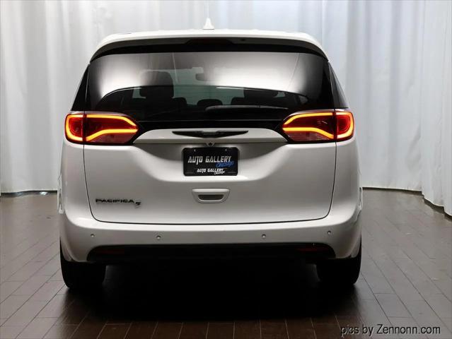 2020 Chrysler Pacifica Touring
