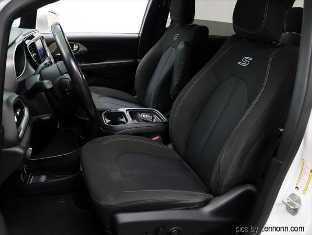 2020 Chrysler Pacifica Touring