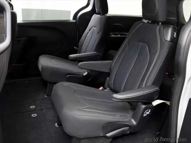 2020 Chrysler Pacifica Touring