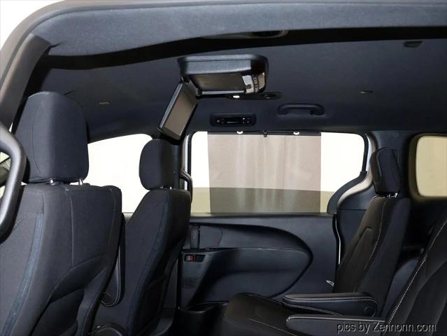 2020 Chrysler Pacifica Touring