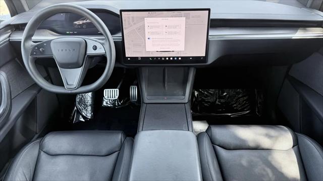 2024 Tesla Model X Plaid Tri Motor All-Wheel Drive