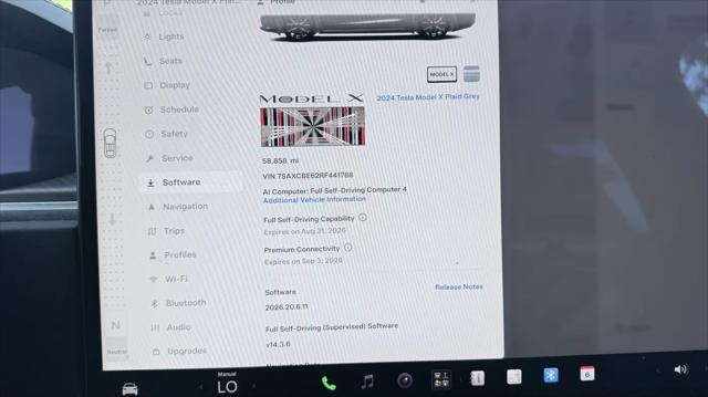 2024 Tesla Model X Plaid Tri Motor All-Wheel Drive