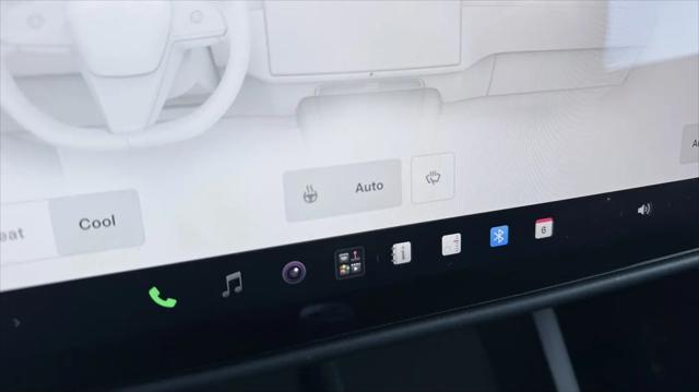 2024 Tesla Model X Plaid Tri Motor All-Wheel Drive
