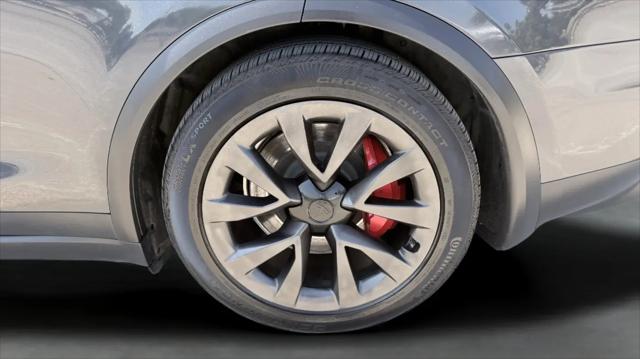 2024 Tesla Model X Plaid Tri Motor All-Wheel Drive