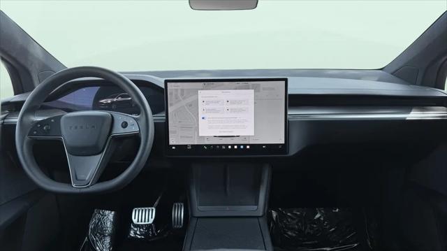 2024 Tesla Model X Plaid Tri Motor All-Wheel Drive