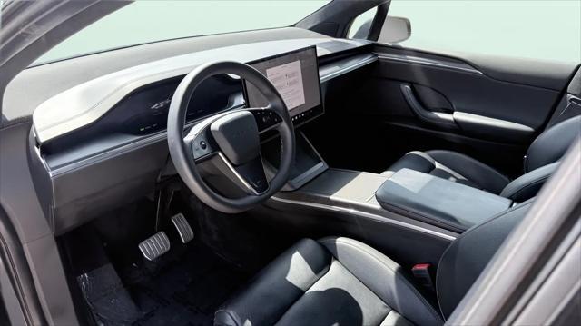2024 Tesla Model X Plaid Tri Motor All-Wheel Drive