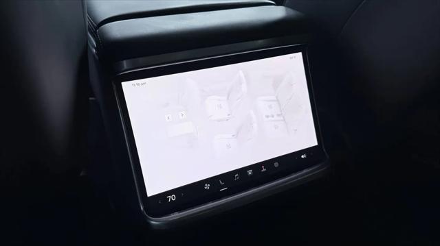 2024 Tesla Model X Plaid Tri Motor All-Wheel Drive