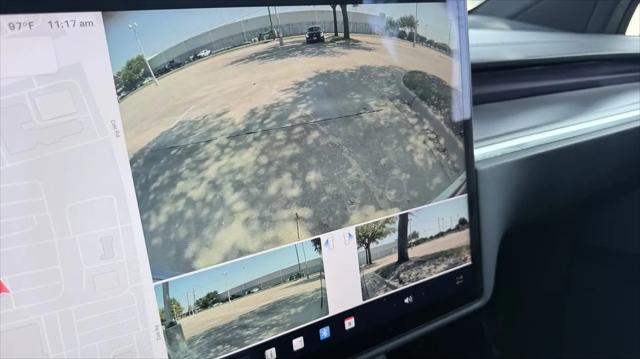 2024 Tesla Model X Plaid Tri Motor All-Wheel Drive