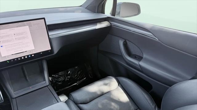 2024 Tesla Model X Plaid Tri Motor All-Wheel Drive