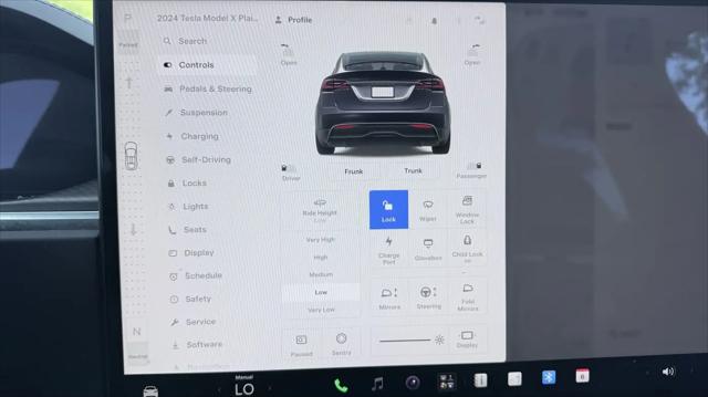 2024 Tesla Model X Plaid Tri Motor All-Wheel Drive