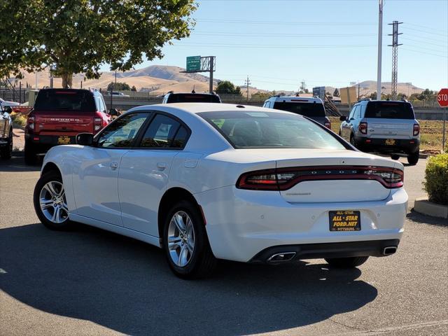 2022 Dodge Charger SXT RWD